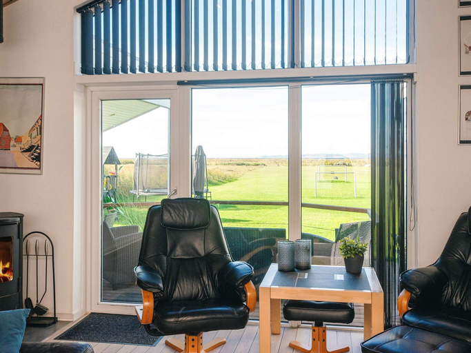 Others 4, 5 Star Holiday Home in Ebeltoft, Syddjurs