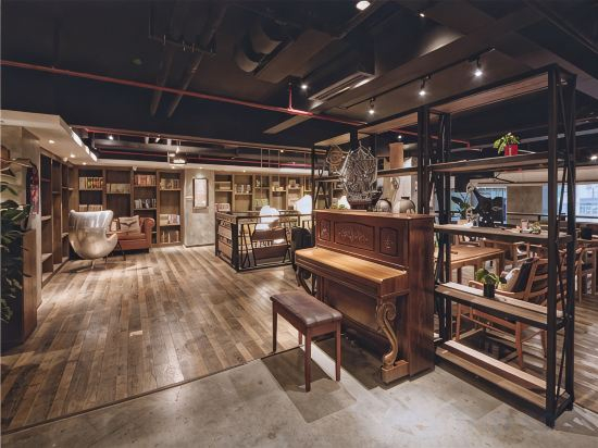 Others 2, James Joyce Coffetel (Wuyi Square & Second Xiangya Hospital Metro Station), Changsha