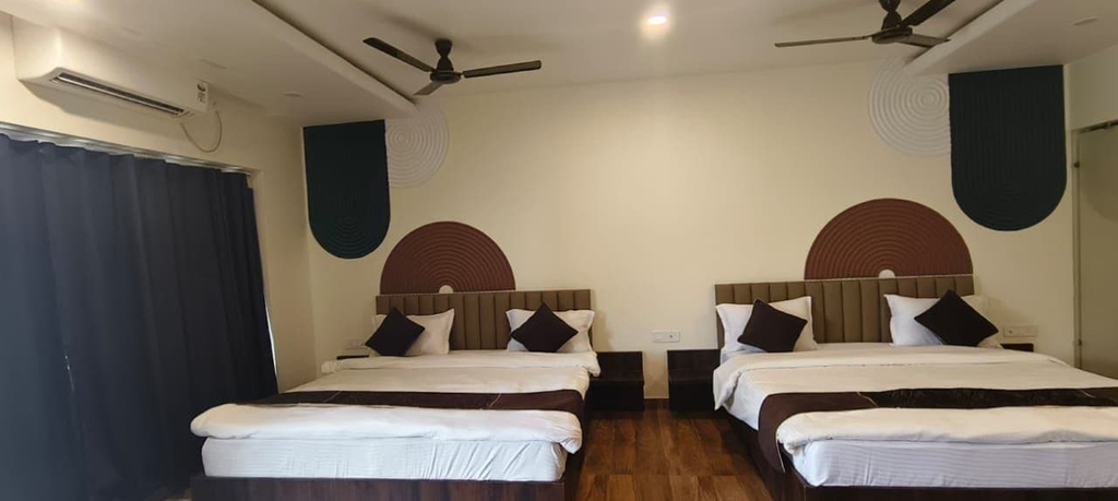 Others 4, KINGFISHER RESORT, Mandla