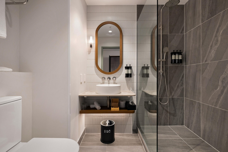 Bathroom 4, Sudima Queenstown Five Mile, Queenstown-Lakes