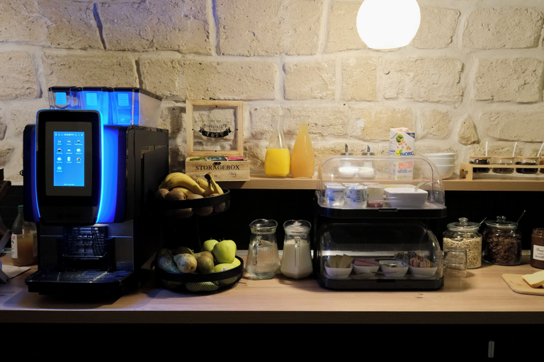 Food & Drinks 5, Hipotel Paris Père Lachaise République, Paris
