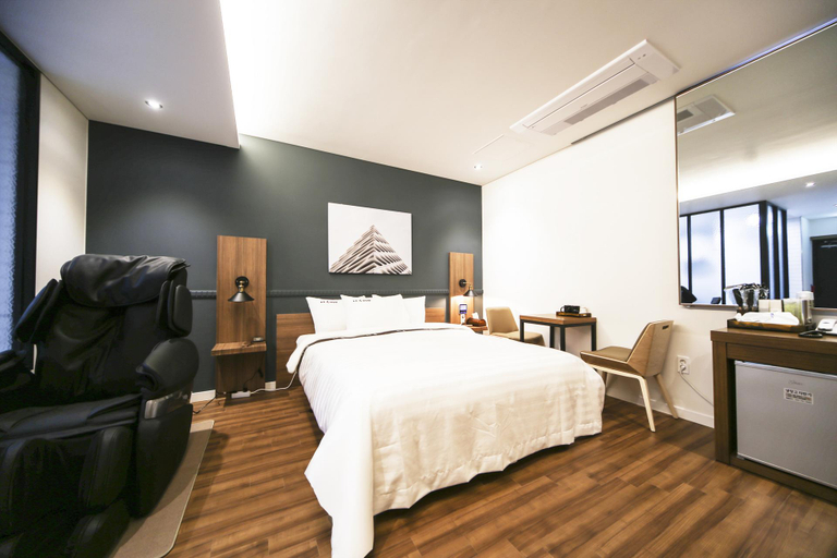 Bedroom 3, Daejeon Sintanjin Naru Motel, Cheongwon