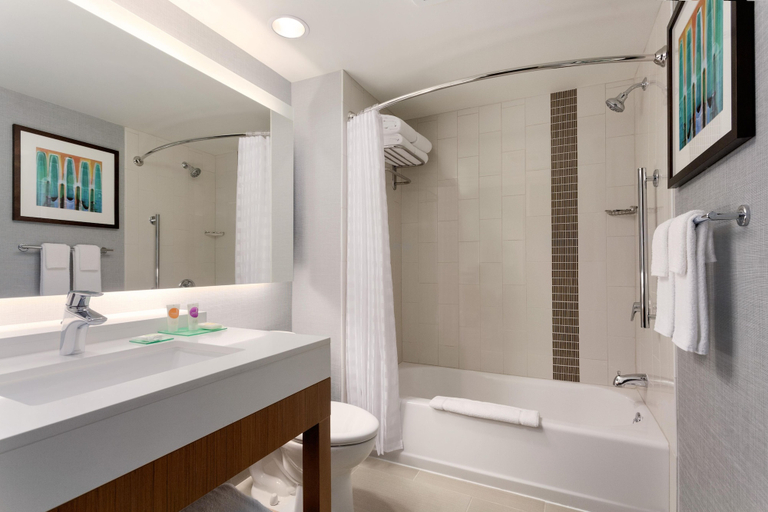 Bathroom 4, Hyatt Place Omaha Downtown Old Market, Douglas