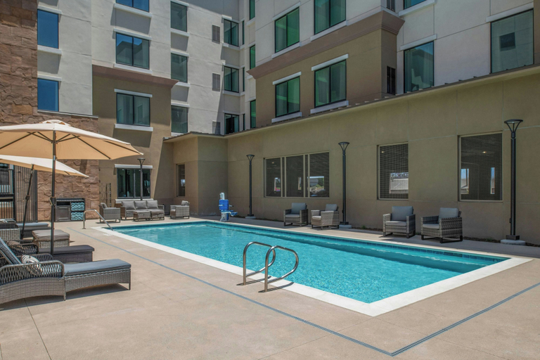 Sport & Beauty 5, Residence Inn by Marriott Claremont, Los Angeles