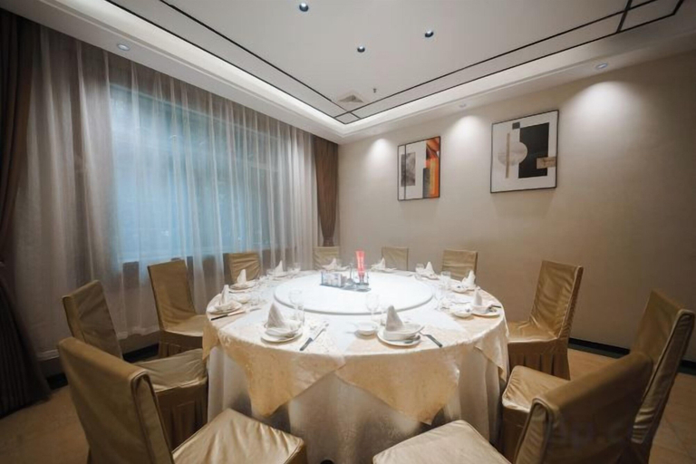 Food & Drinks 5, Lianhua Hotel, Yongzhou