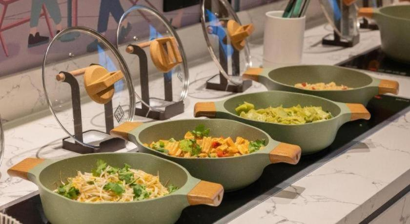 Food & Drinks 5, City Comfort Inn Jingmen Jingshan Passenger Statio, Jingmen