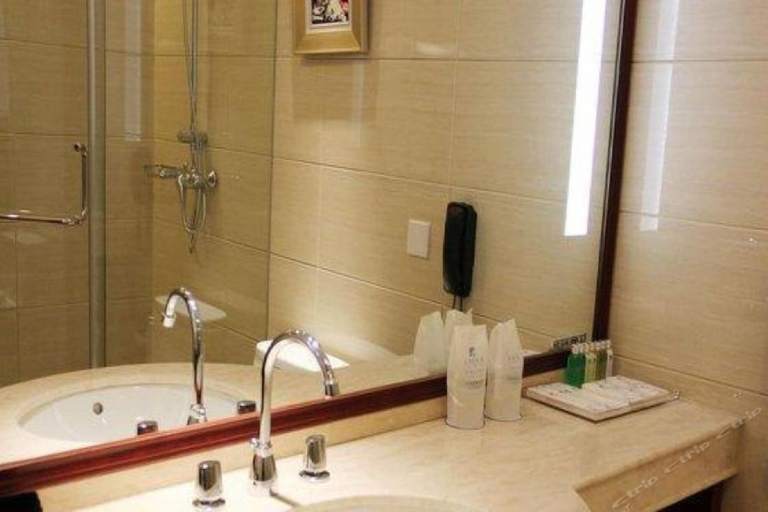 Bathroom, Tianxinliang Hotel, Beijing