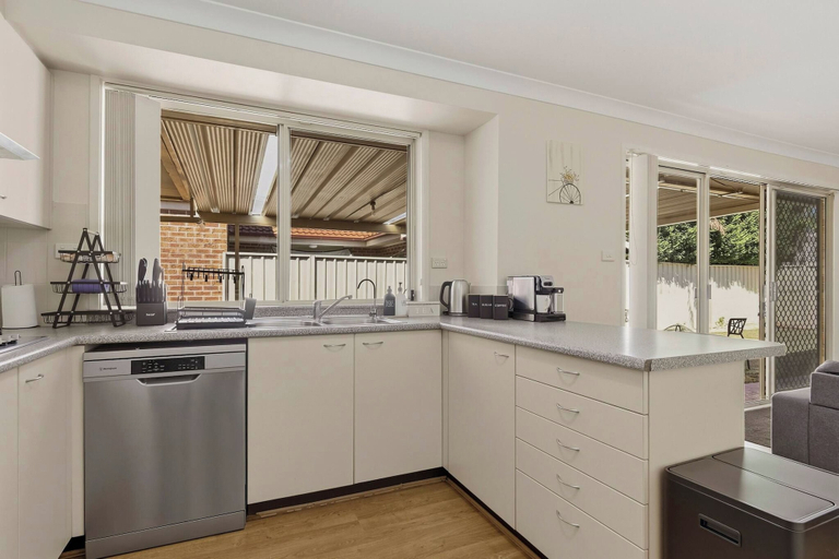 Others 3, The Wattle House - Your Home Away From Home, Liverpool - East