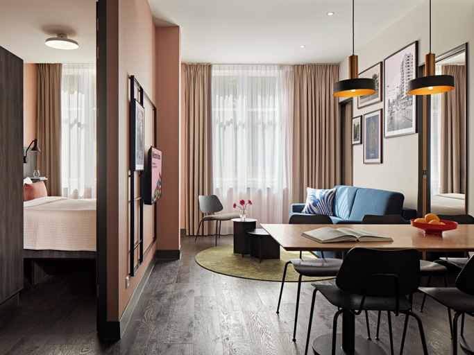 Bedroom 3, YAYS The Hague Willemspark by Numa, The Hague