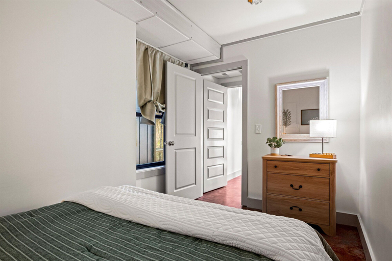 Bedroom 3, Backwoods Bungalow, Henderson