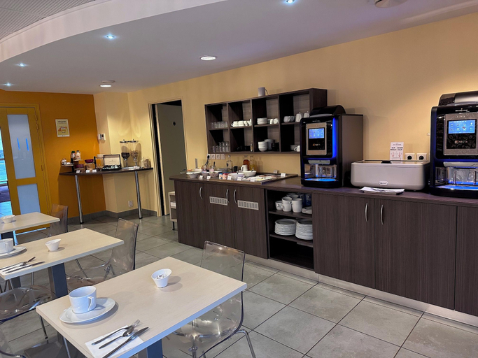 Food & Drinks 5, Brit Hotel Vannes-Theix, Morbihan