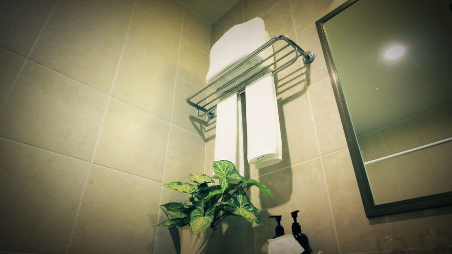 Bathroom 3, Siam Avari Hotel, Chiang Rai, Muang Chiang Rai