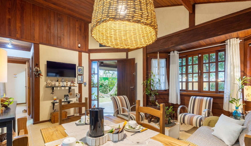 Others 4, Charming House With BBQ by the sea Mon0099, Barra Velha