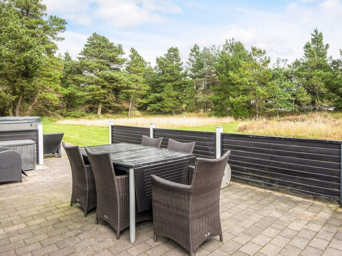 Others 5, 4 Star Holiday Home in Blavand, Varde