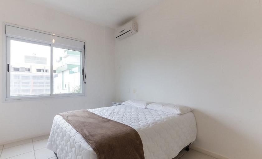 Others 2, Apt With Pool 250m From Jurere Beach Aya201, Florianopolis