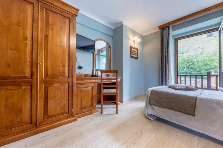 Bedroom 3, Hotel du Glacier, Aosta