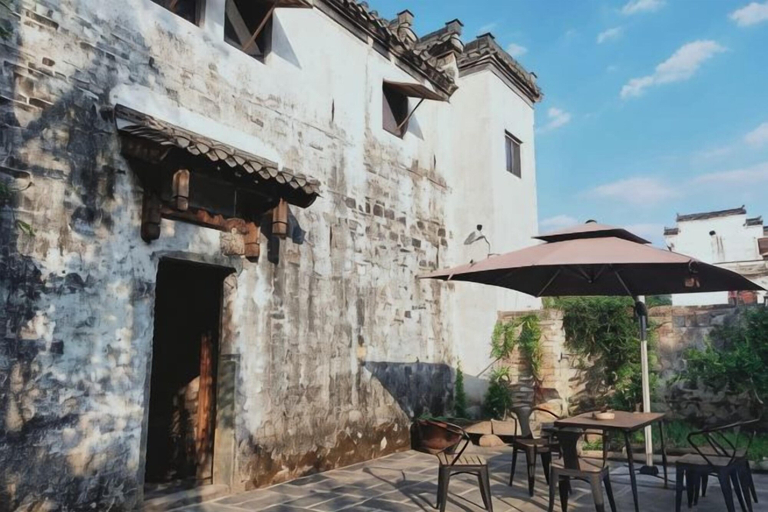Exterior & Views 2, Yanshe Inn, Huangshan
