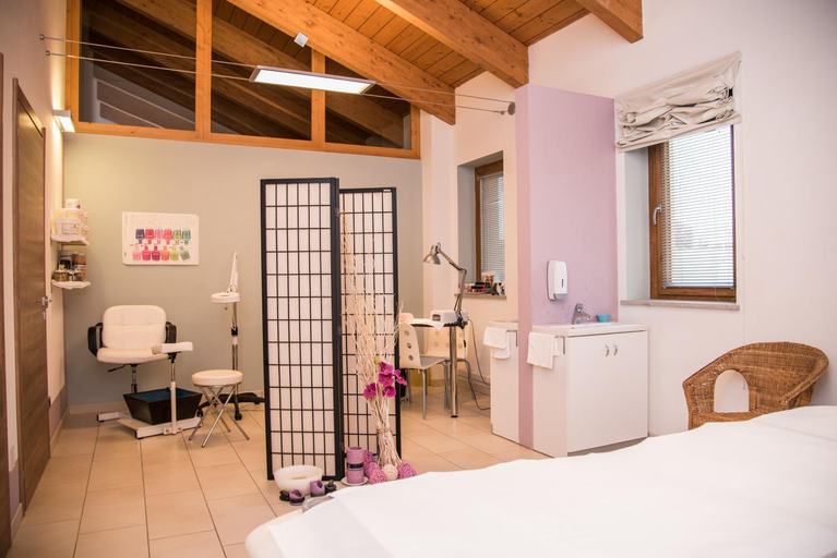 Bedroom 2, Resort Monviso Hotel & Spa, Cuneo