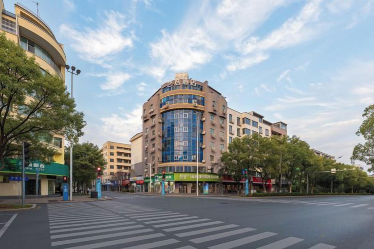 Exterior & Views 2, Tianlong Boutique Hotel, Ji'an