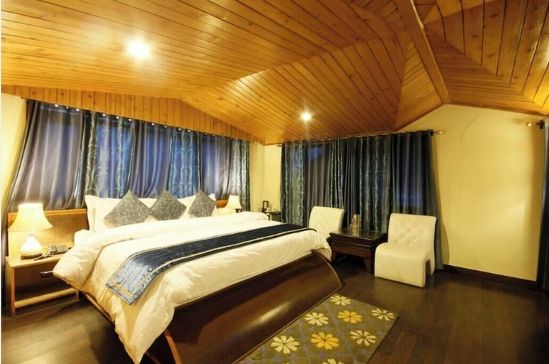 Bedroom 4, Hotel Sunrise, Shimla