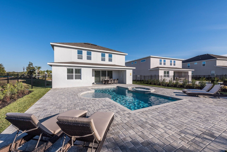 Others 4, 5BR Near Disney Pool, spa & 2 Living Rooms, Osceola