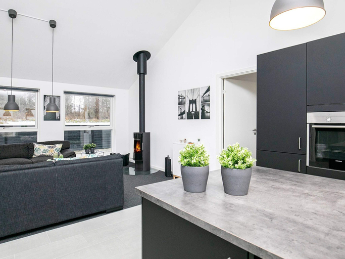Others 4, 5 Star Holiday Home in Lokken, Jammerbugt