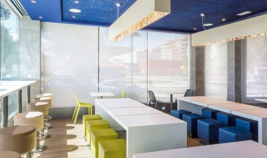 Food & Drinks 5, B&B Hotel Zaragoza Plaza Mozart, Zaragoza