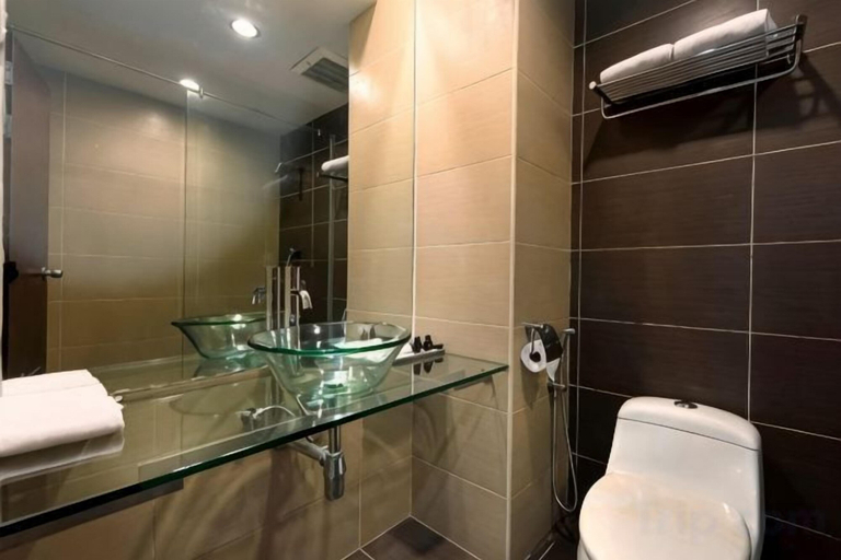 Bathroom 4, Kingwood Hotel Mukah, Mukah