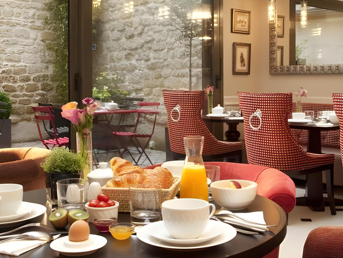 Food & Drinks 5, Hotel des Comedies, Paris