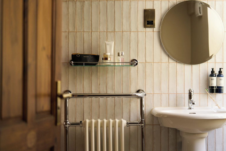 Bathroom 3, Wellington Hotel, Cornwall