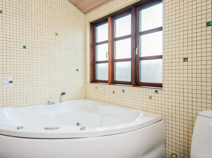 Bathroom 3, 4 Star Holiday Home in Hvide Sande, Ringkøbing-Skjern