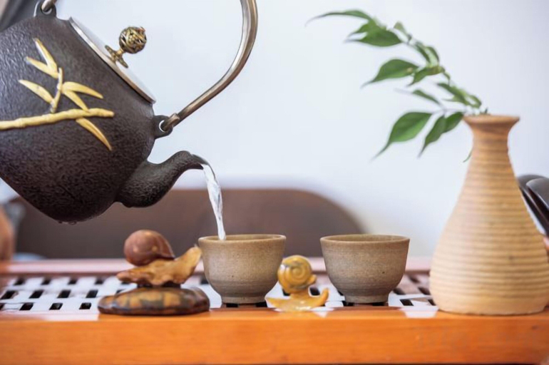 Food & Drinks 4, Snail Inn (Tengchong), Baoshan