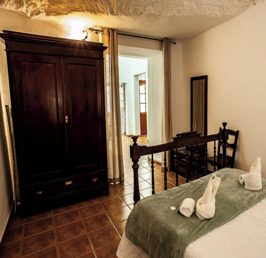 Others 5, Spacious Cave Home in Artenara, Las Palmas