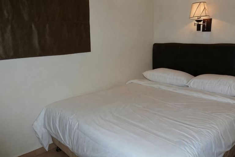 Bedroom 3, Hotel Hong, Malacca City