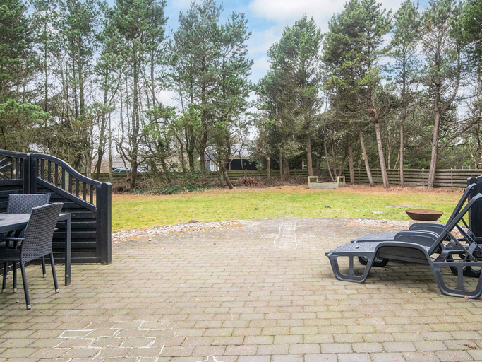 Others 5, 5 Star Holiday Home in Blavand, Varde