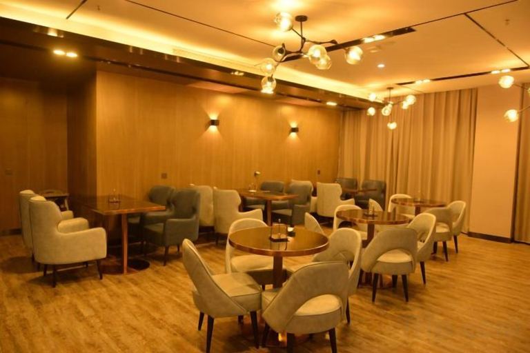 Food & Drinks 5, Echarm Hotel (Hong'an Zidong Xincheng), Huanggang