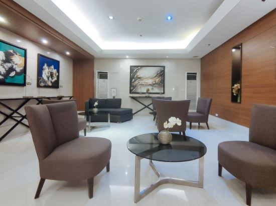 Others 2, SMDC Breeze Residences by RedDoorz, Pasay City