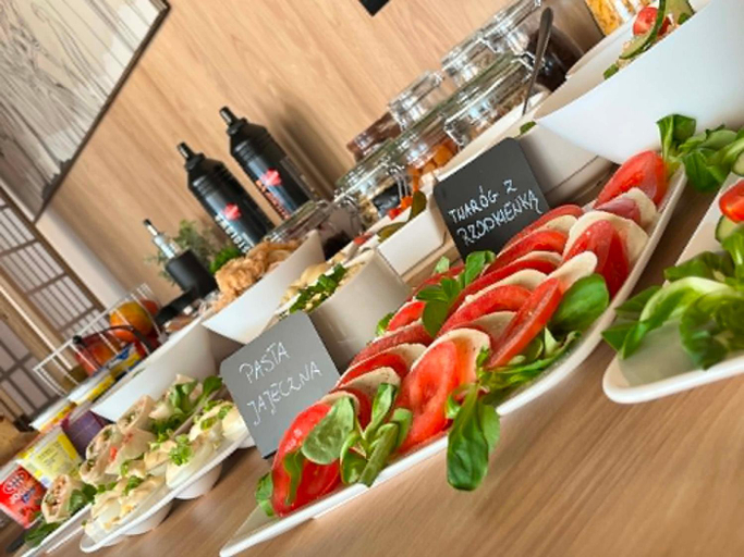 Food & Drinks 5, Pokoje Bakos Radocza, Wadowice