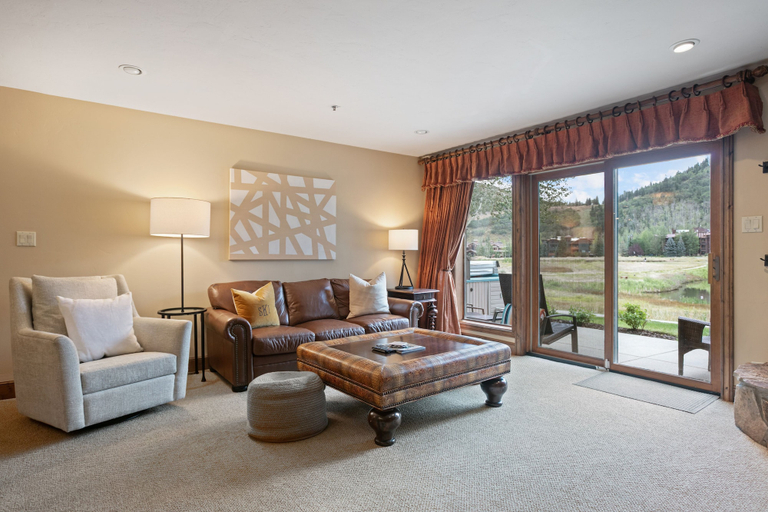 Others 3, 2br Deer Valley Retreat Hot Tub & Fireplace 2 Bedroom Condo, Summit