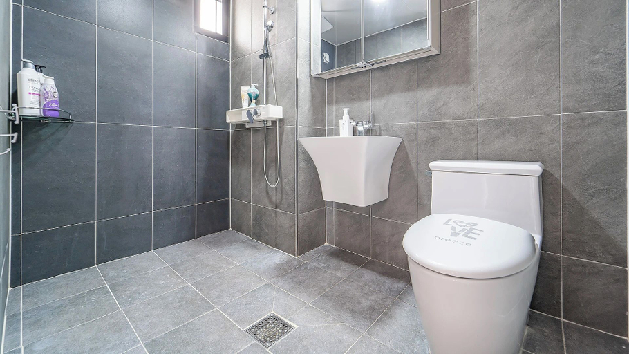 Bathroom 4, Yeosu Sea&blue Family Pension, Yeosu