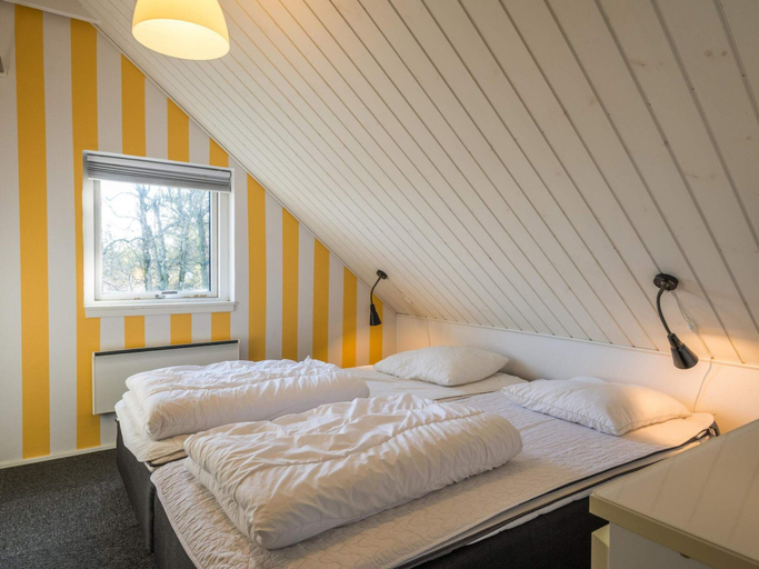 Bedroom 2, 5 Star Holiday Home in Fano, Fanø