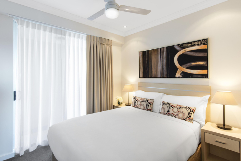 Bedroom 4, Oaks Brisbane Mews Suites, Bowen Hills