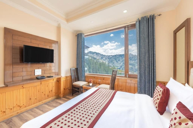 Bedroom 3, Hotel Charming Hills, Shimla