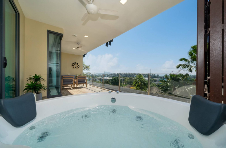 Others 5, Apartment With Sea View and Hot Tub on Balcony, Phuket Island