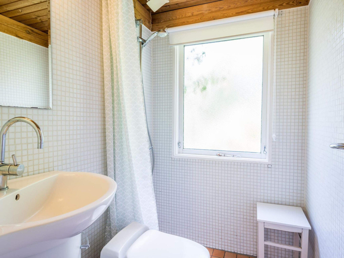 Bathroom, 5 Person Holiday Home in Norre Nebel, Varde