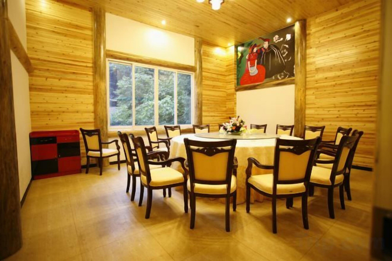 Food & Drinks 5, Heizhugou Midou Hotel, Leshan