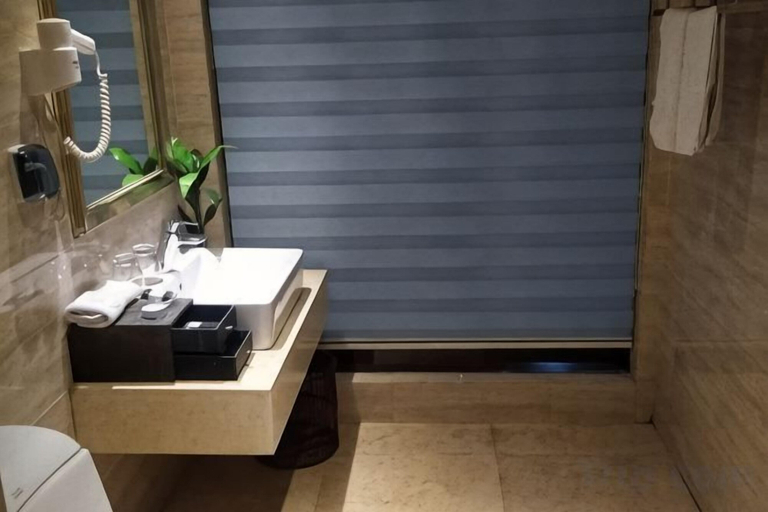 Bathroom 3, Qianhao Hotel, Zunyi