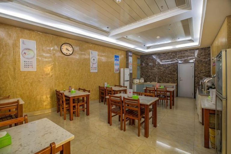 Food & Drinks, Yinwan Hotel, Huanggang