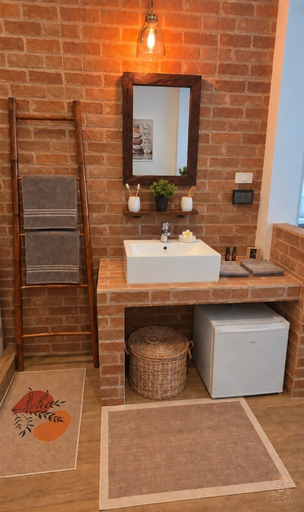 Bathroom 4, La villa de madame su, Hang Dong