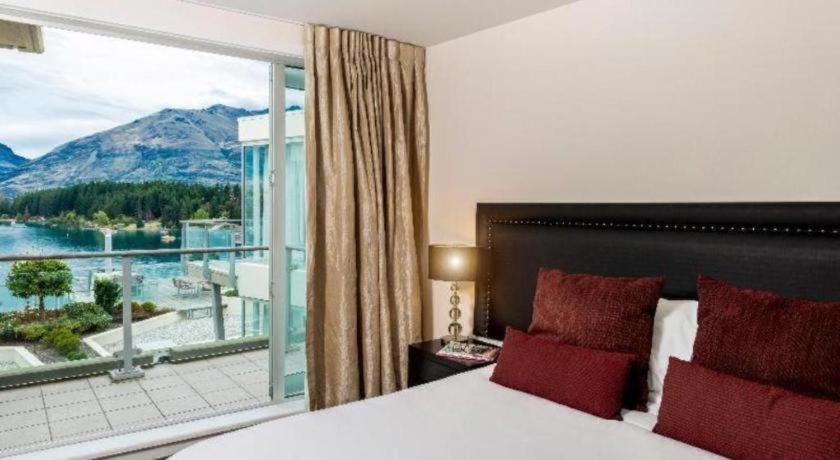 Bedroom 3, Oaks Queenstown Club Suites, Queenstown-Lakes